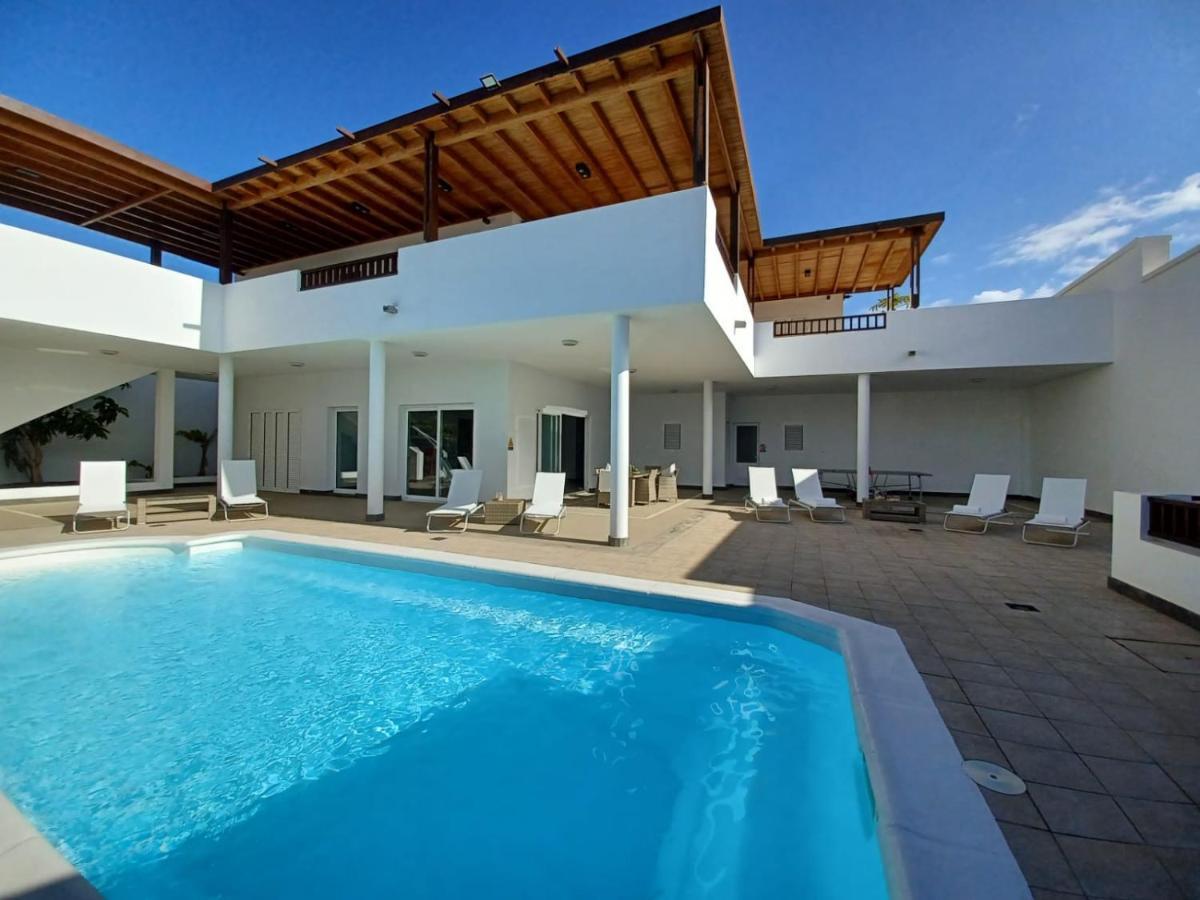 Villa Lanzarote Puerto Calero Esterno foto
