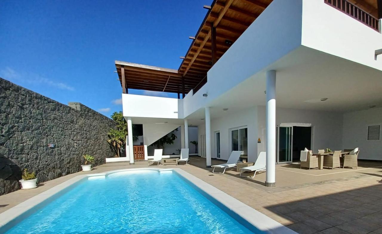 Villa Lanzarote Puerto Calero Esterno foto