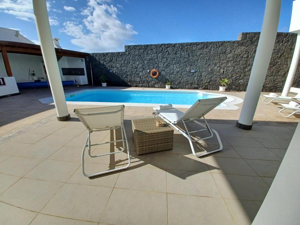 Villa Lanzarote Puerto Calero Esterno foto